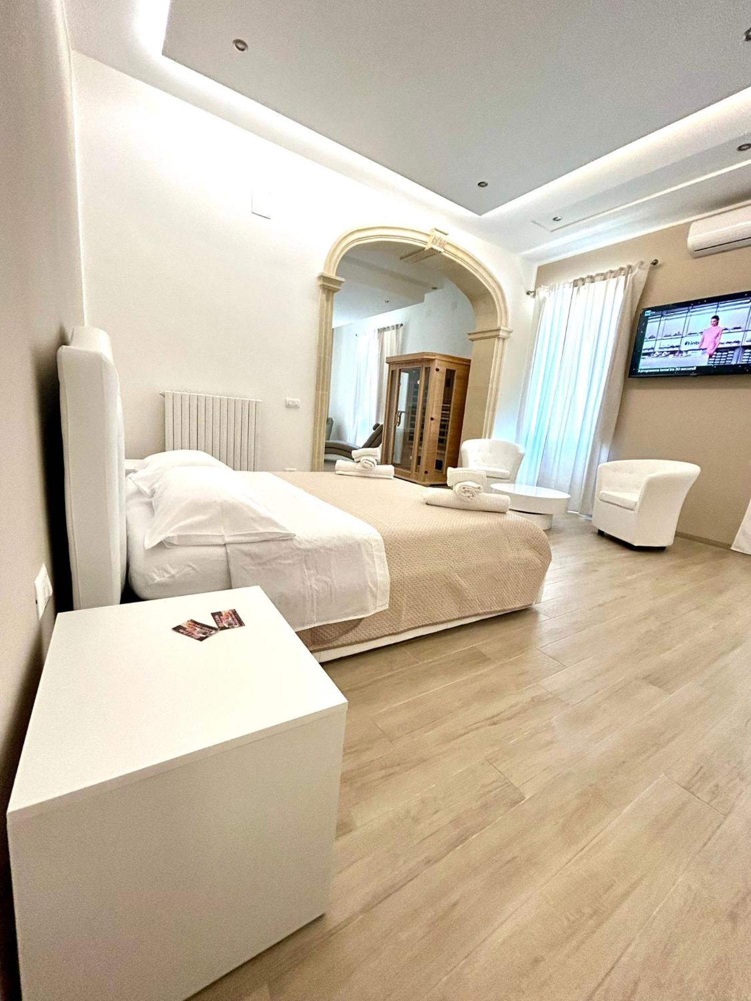 Bed E Suite Domar Бриндизи Экстерьер фото