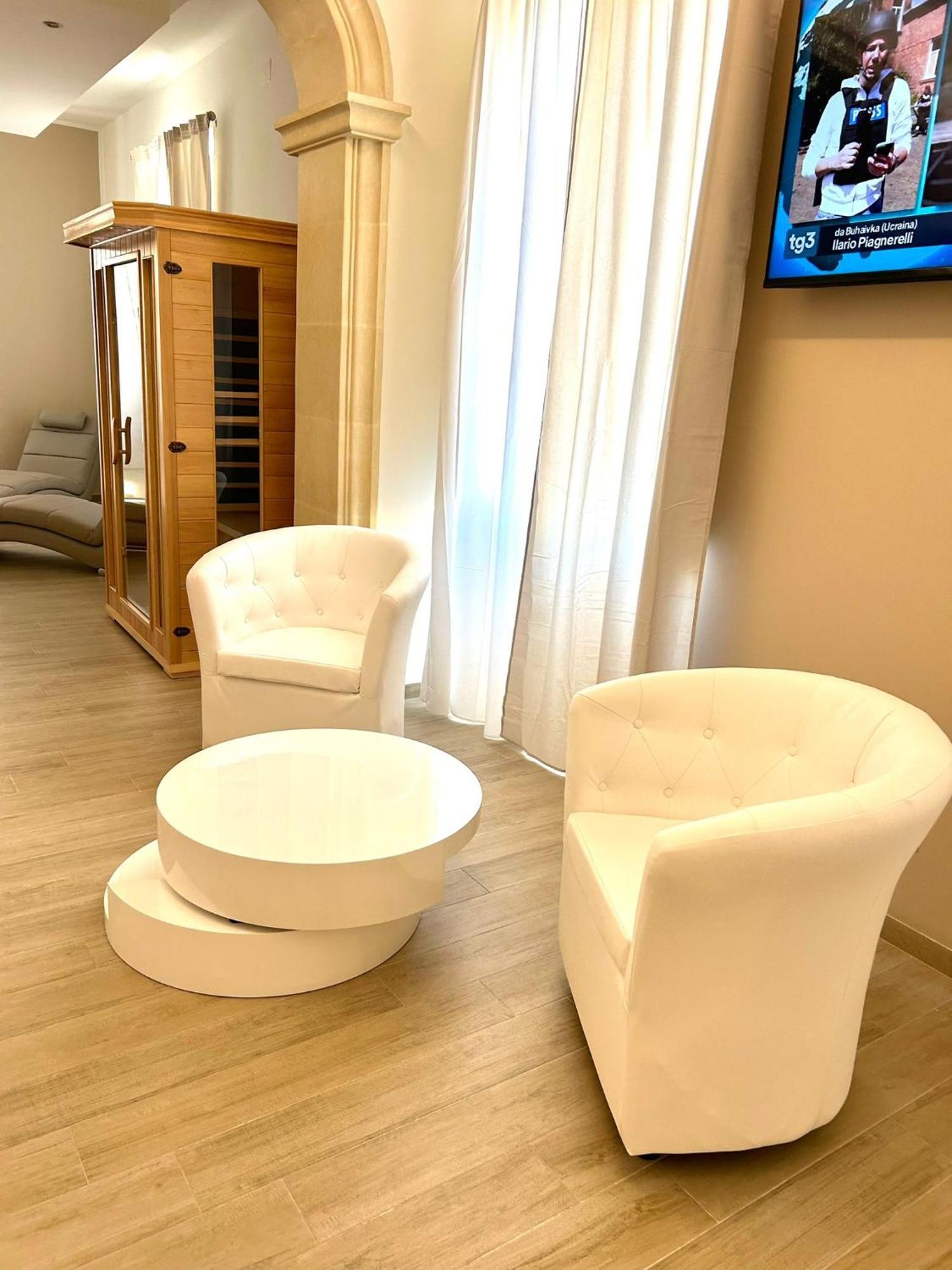 Bed E Suite Domar Бриндизи Экстерьер фото