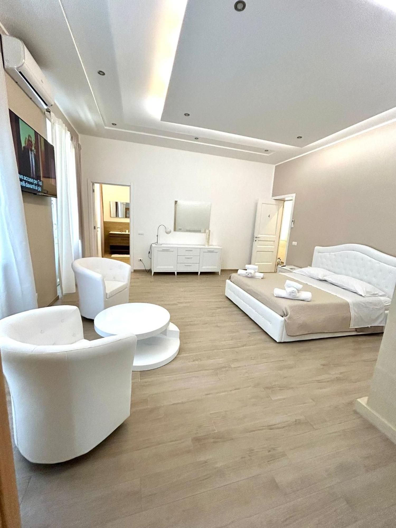 Bed E Suite Domar Бриндизи Экстерьер фото